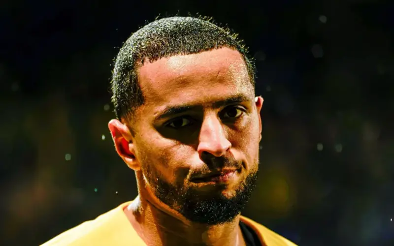 أُعجب إهاتارين كثيرًا بأياكس ويُثني على أفضل زميل له على الإطلاق